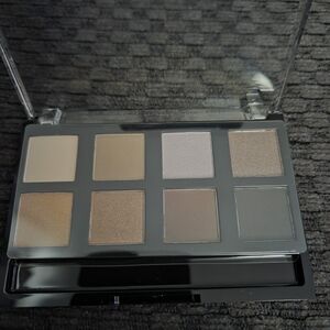 Avon Elegant Neutrals Eyeshadow Palette